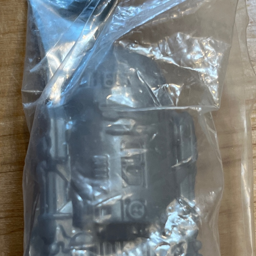 R2D2 Color Changing Plastic Spoon - Picture 4 of 5